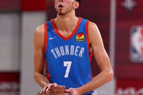 欧博app下载 -包含里程碑夜洛杉矶快船调整名单，国王杯赛前刷纪录，目标明确，身体对抗强度拉满的词条